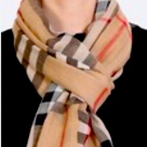Burberry Elegant Beige Checkered Scarf